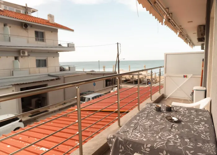 Aktis Sea View Studios